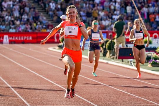 Femke Bol is niet meer te houden en pakt 15e zege op rij in Diamond League