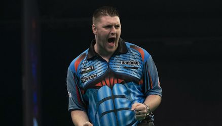 Daryl Gurney verrast en gooit wereldkampioen Peter Wright uit toernooi