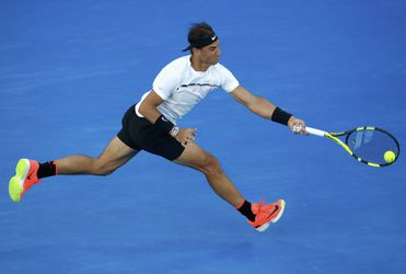 Oppermachtige Nadal in halve finale Australian Open