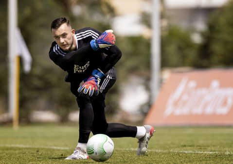 De 23-koppige selectie van Feyenoord is bekend richting Conference League-finale
