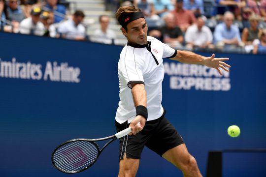 Roger Federer op geweldige wijze naar kwartfinale US Open