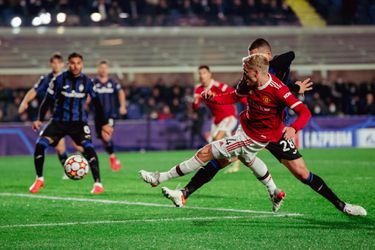 Medespelers onder de indruk van korte invalbeurt Donny van de Beek: 'We houden allemaal van hem'