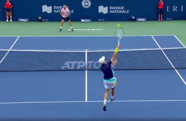 🎥 | Oeps! Ruusuvuori zegt sorry tegen Wawrinka na deze 'effectieve' smashbal
