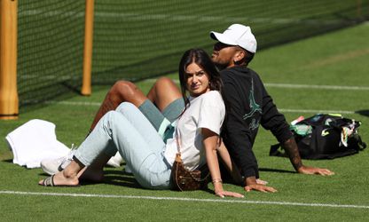 Vriendin vraagt Nicky Kyrgios om een baby: 'Volgend jaar, schatje'