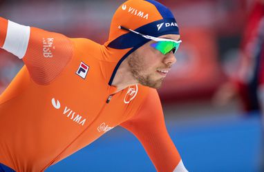 Roest pakt in Minsk winst en baanrecord op 5000 meter, Kramer historisch langzaam