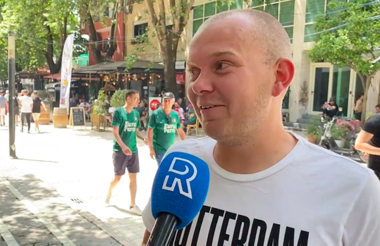 🎥 | Feyenoord-fan Kevin onderbreekt wereldreis voor finale tegen Roma: 'Vrienden wisten niks'