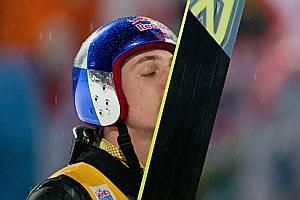 Meest succesvolle skispringer ooit mist seizoensstart