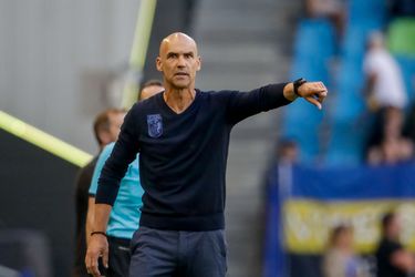 Vitesse-trainer Thomas Letsch voor duel in voorronde Conference League: 'Moeten we van leren'