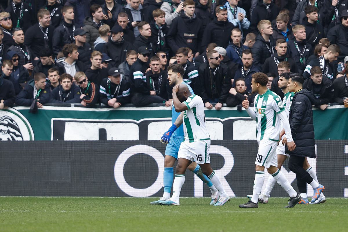 Verbijsterd FC Groningen reageert woedend op wanorde: 'Die komen er niet meer in'