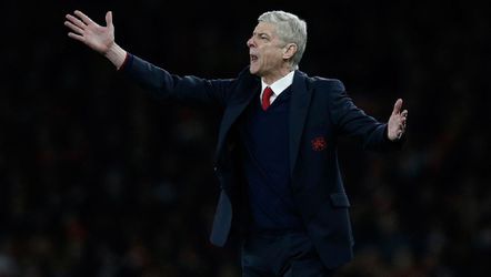 Wenger steekt hand in eigen boezem na verlies van Barca