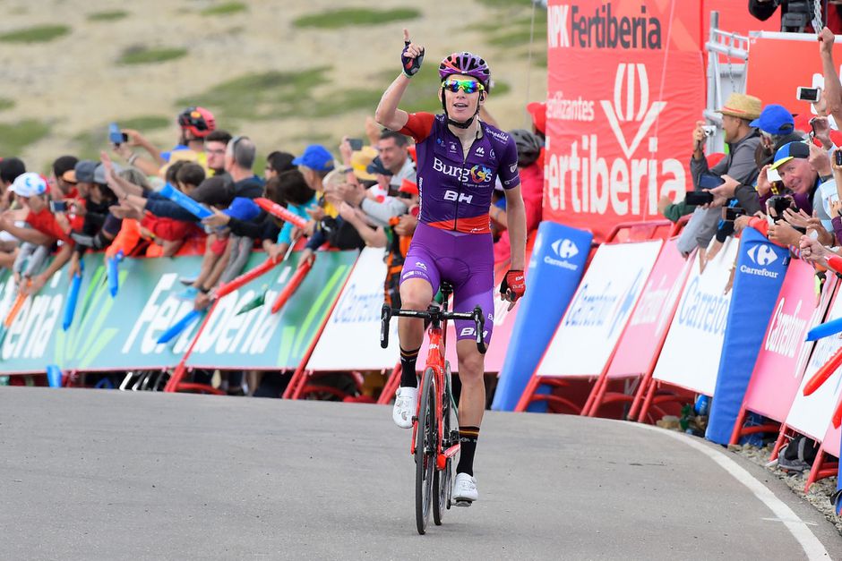Jetse Bol verliest etappe in laatste 500 meter, slagveld in klassement