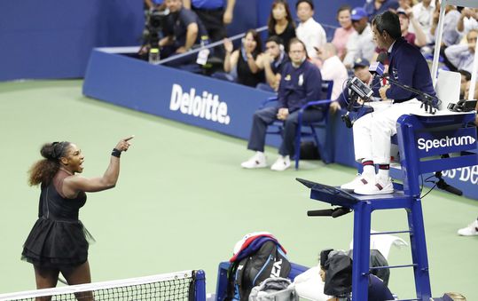 Umpire 'seksist' Ramos laat van zich horen na ruzie met Serena Williams