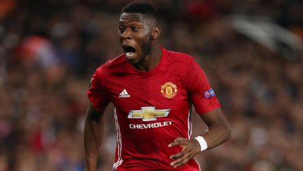 Fosu-Mensah pakt keiharde moneys met nieuw contract