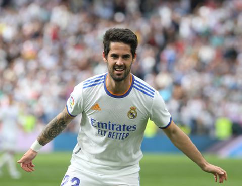 Sevilla haalt creatieveling Isco terug naar Zuid-Spanje
