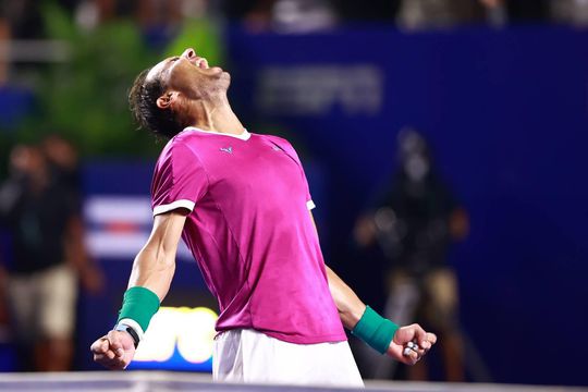 🎥 | Rafael Nadal wint in Acapulco en koerst af op plek 3 op lijst met toernooizeges