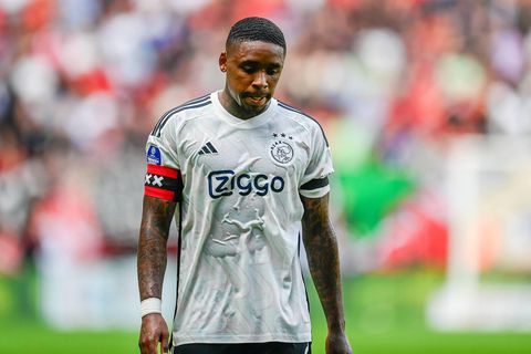 Steven Bergwijn is kwaad na nederlaag tegen Twente: 'Schandalig wat we hebben laten zien'