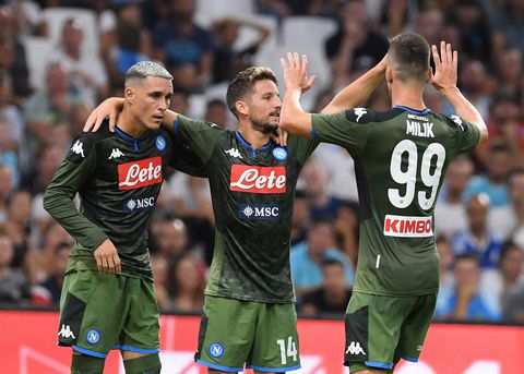 Ruilt Dries Mertens het lichtblauw van Napoli in voor de helderblauwe de Côte d'Azur?