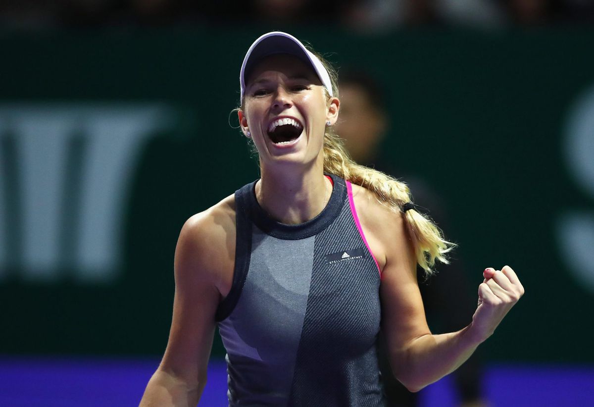 Wozniacki tennist zich ten koste van Pliskova naar WTA-finale in Singapore