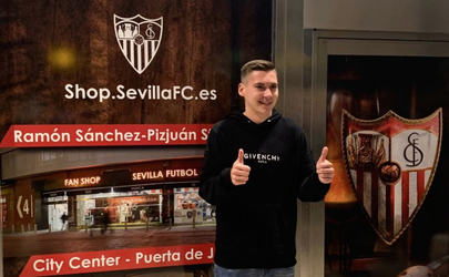 Wöber in Sevilla voor medische keuring