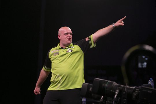 Programma Premier League Darts: Van Gerwen begint jacht op 4e dagtitel tegen Clayton