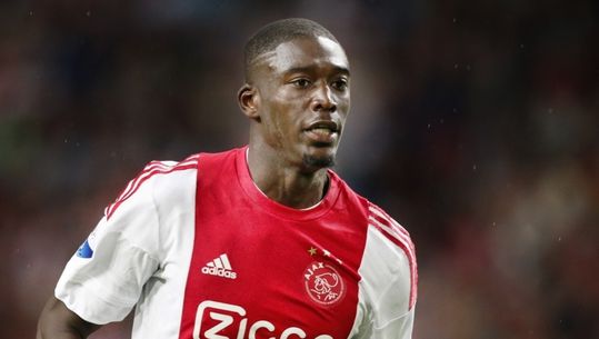 Arsenal-fan krijgt spijt, veel spijt, na hattrick Sanogo