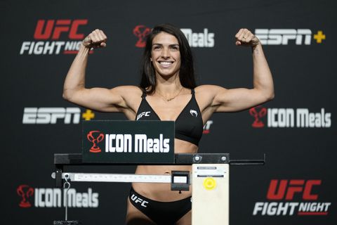 📸 | UFC-vechter Mackenzie Dern: 'Mooie vrouwen moeten zich meer bewijzen in boksring'