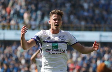 Dendoncker verruilt Anderlecht voor Premier League en tekent bij Wolves