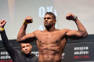 Alistair Overeem niet voor de titel, maar tegen Ngannou