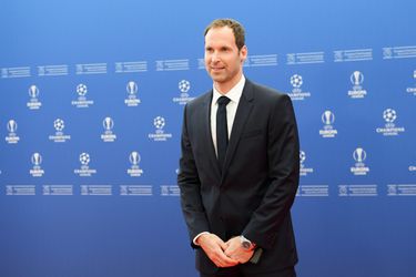 Petr Cech gaat door... als ijshockeyer