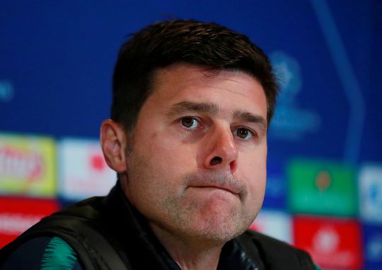 Pochettino tegen Spurs-fans in Eindhoven: 'Gedraag je zoals wij dat verwachten'