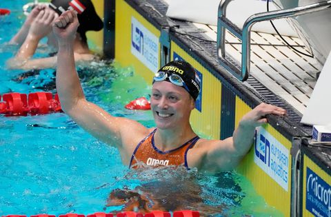 Kira Toussaint heerst weer op de 100 meter rugslag