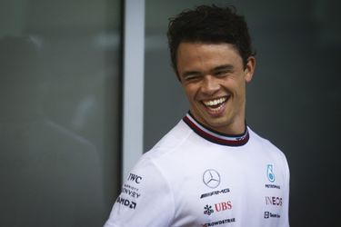 De Vries was volgens rechter nog geen Formule 1-coureur in 2022 en mag véél geld op zak houden