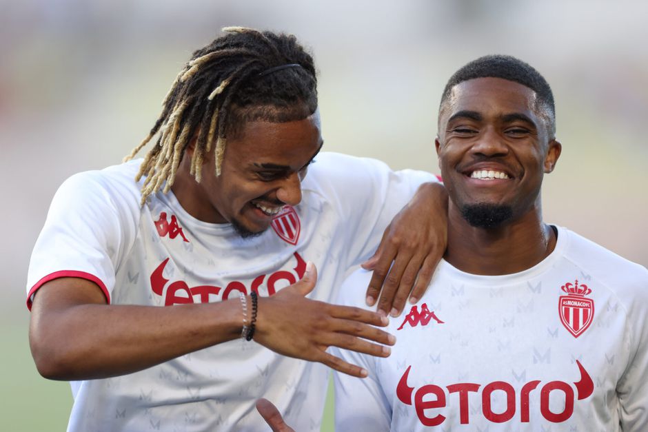 📸 | Check hier het goudzwarte uittenue van AS Monaco