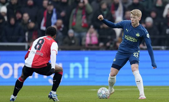 Opstellingen AZ en PSV: Peter Bosz kiest opnieuw voor 'Feyenoord-variant'