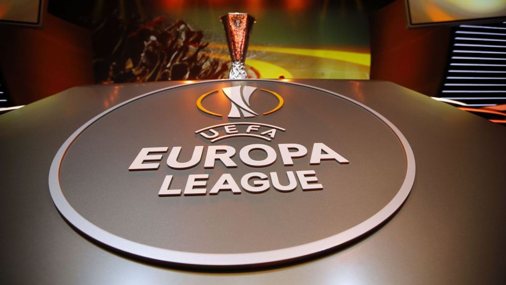 UEFA bekijkt mogelijkheden derde Europese toernooi