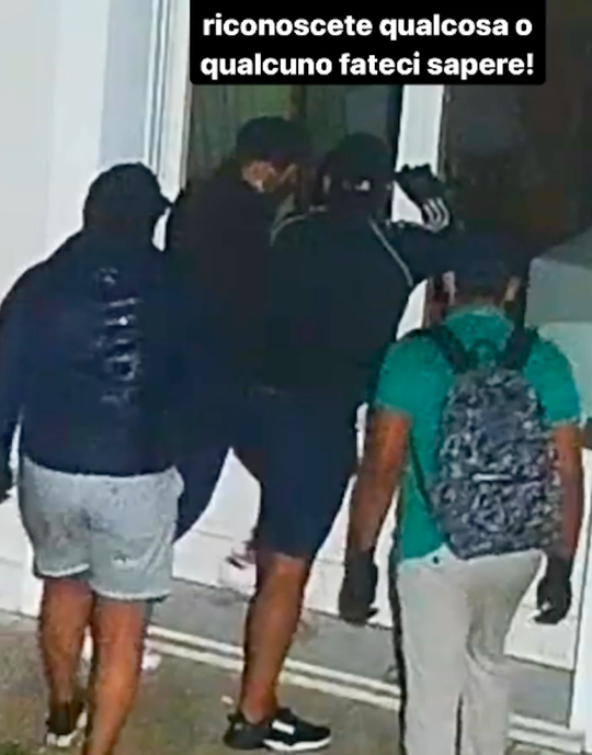 🎥 | Vrouw van Sassuolo-spits Berardi boos op inbrekers: 'Ga naar een escaperoom'