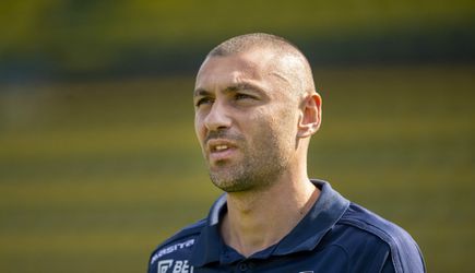 Burak Yilmaz mist openingsduel met Ajax: 'Ben er nog niet klaar voor'