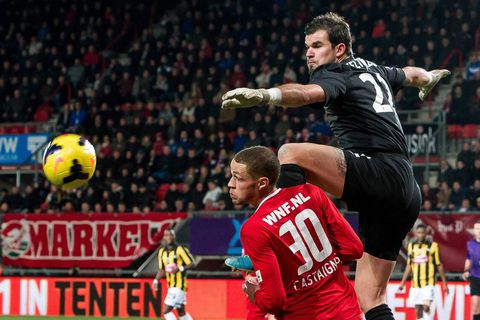 Door keepersprobleem: Fortuna Sittard test doelman Piet Velthuizen (34)