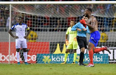 Tranen met tuiten bij journalisten uit Honduras na late goal van Costa Rica (video)