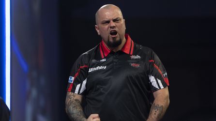 Raymond Smith blijft verbazen op WK en blaast ook Florian Hempel omver