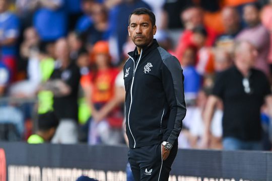 Van Bronckhorst sabelt slordig Rangers neer na verlies bij Union: 'Moet echt beter'