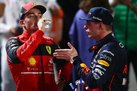 🎥 | Max Verstappen en Charles Leclerc streden 10 jaar terug tegen elkaar bij karting: 'We haatten elkaar'