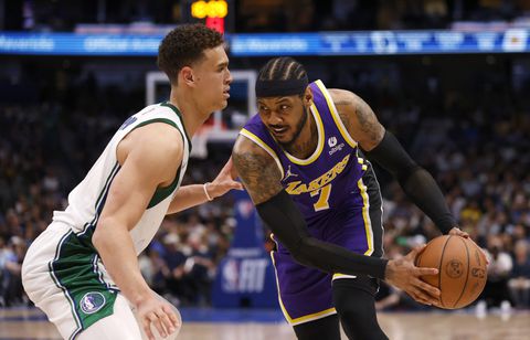 Los Angeles Lakers blijft verliezen in NBA en moet vrezen voor uitschakeling kampioenschap