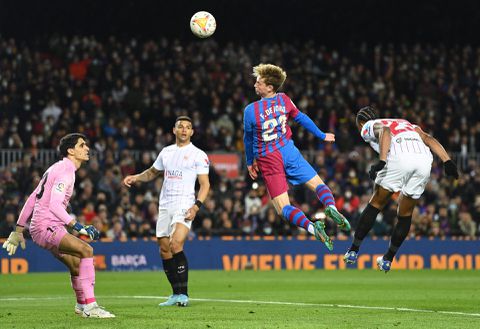 📸 | Klachtenregen op Twitter! Sierd de Vos loopt weer eens mijlenver voor met commentaar