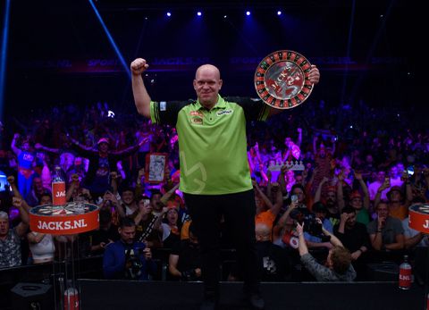 Zoveel geld verdiende Michael van Gerwen met het winnen van de World Series of Darts Finals