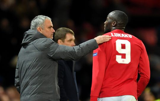 'José Mourinho wil Chelsea verlossen van Romelu Lukaku'