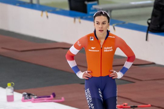 Schaatsster Femke Kok heeft privéproblemen opgelost: 'Kon er niet van slapen en focussen'