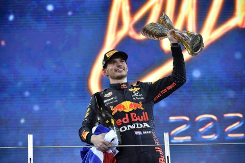 Max Verstappen houdt aan rotzondag in Melbourne toch een prijs over
