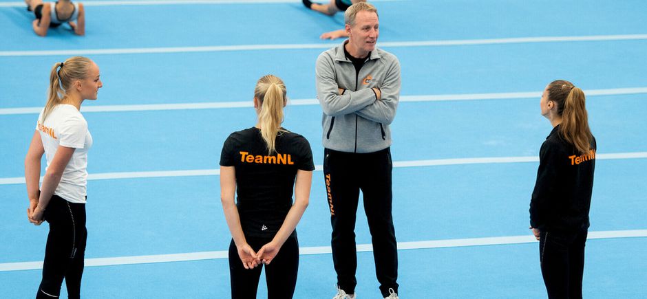 Na anderhalf jaar zwijgen spreken topturnsters uit Nederlandse selectie over hun situatie
