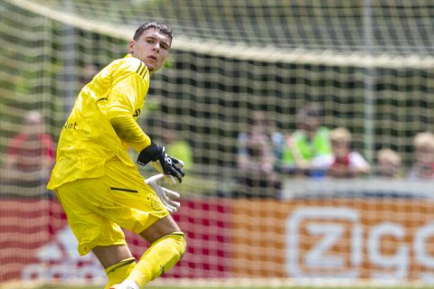 Keeper Jay Gorter baalt van Schreuder: 'Als je na 1 wedstrijd al geslachtofferd wordt...'